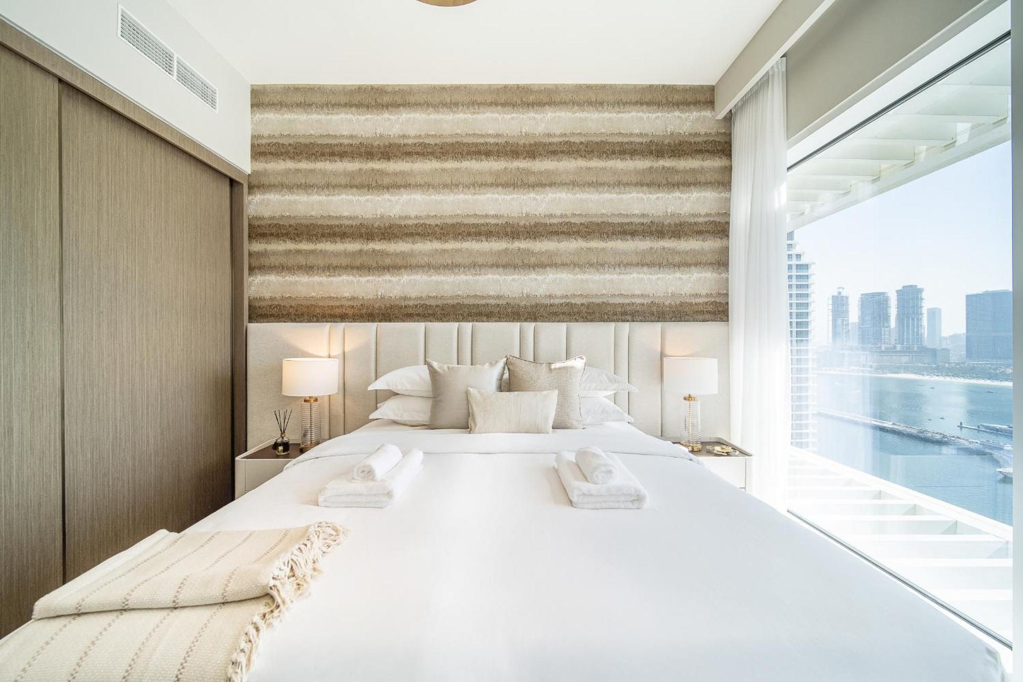 1br Coastal Retreat At Emaar Beachfront * Dubai
